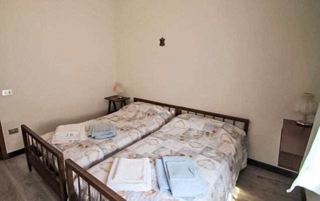 Lungolago - Photo 16